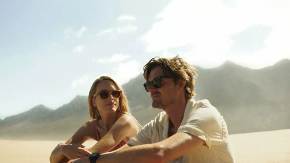 Otoki (Islands), film, 2025, režija Jan Ole Gerster