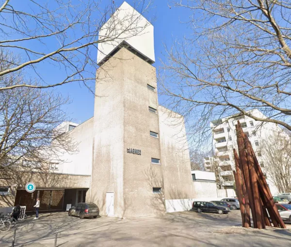 cerkev kulturni center