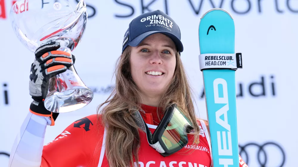 Switzerland's Camille Rast poses after winning an alpine ski, women's World Cup slalom, in Kranjska Gora, Slovenia, Sunday, Jan. 4, 2026. (AP Photo/Marco Trovati)