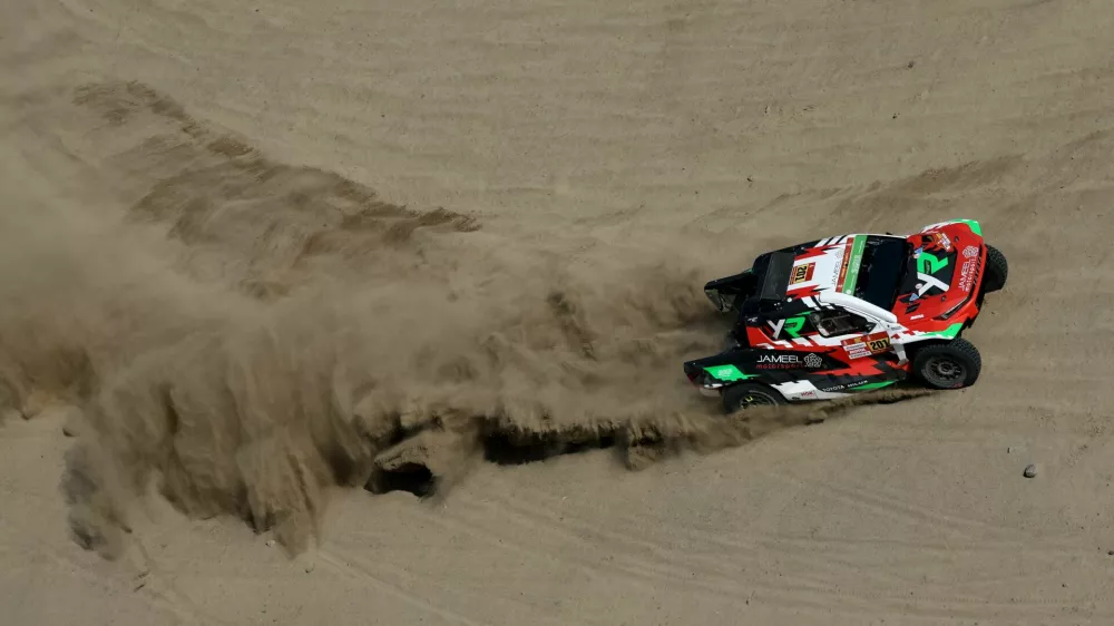 Rallying - Dakar Rally - Stage 1 - Yanbu to Yanbu - Yanbu, Saudi Arabia - January 4, 2026 Overdrive Racing's Yazeed Al Rajhi and Timo Gottschalk in action during stage 1 REUTERS/Stephane Mahe