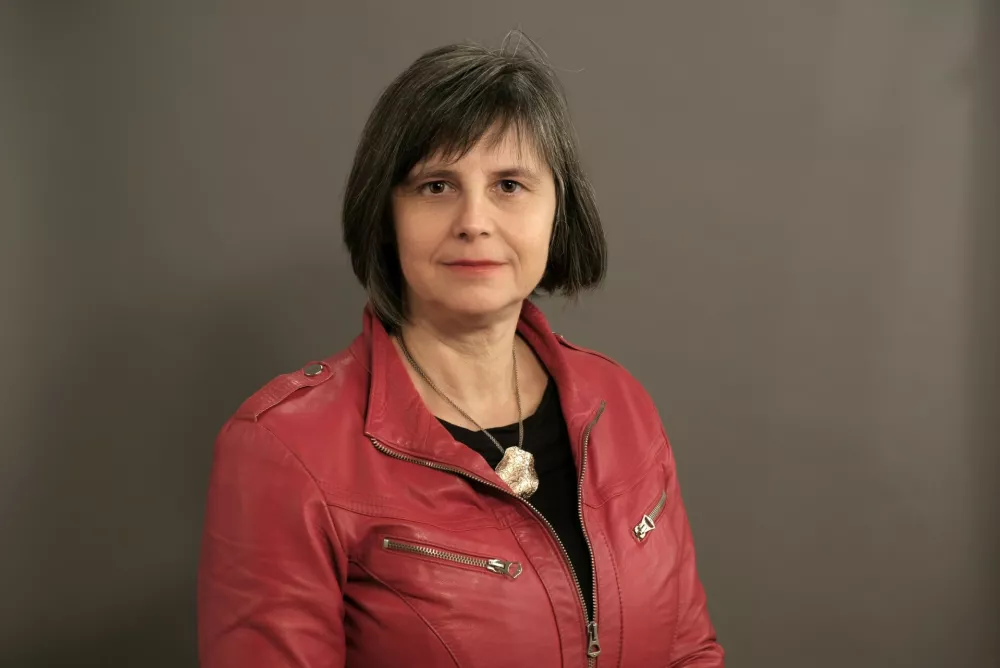 Mojca Schlamberger Rezar, dekanja Filozofske fakultete