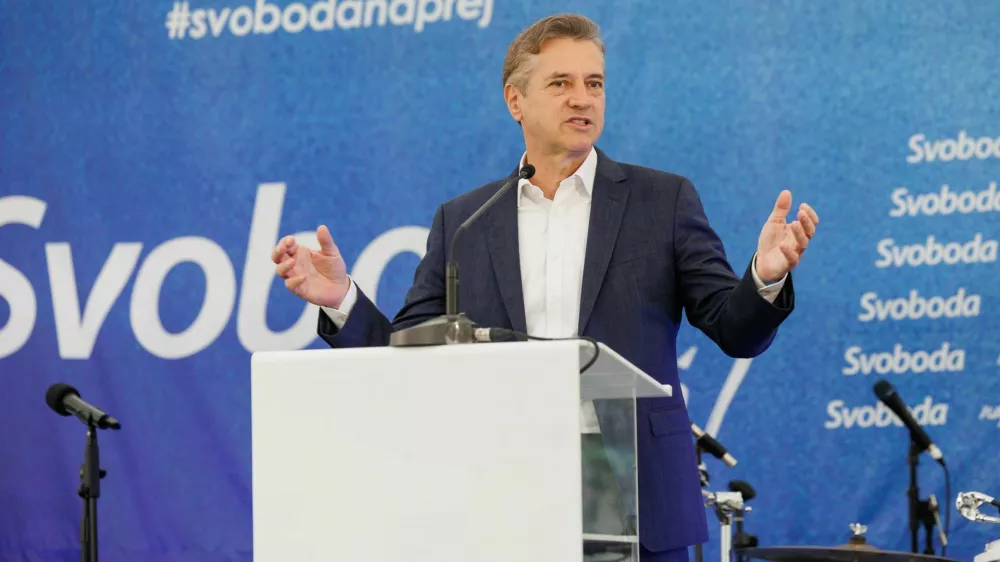 Radomlje, Arboretum Volcji potok.Festival Svobode stranke Gibanje Svoboda.Predsednik vlade Robert Golob.