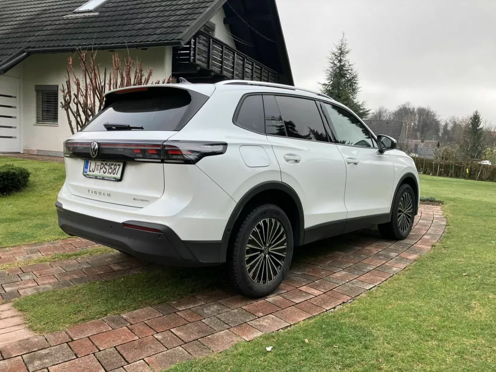 Volkswagen tiguan 1,5 TSI e-hybrid 4ALL: Delovna mula, ki riga od veselja
