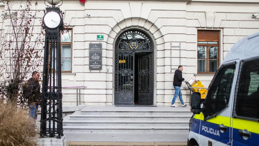 - 11.12.2018 - simbolična fotografija, sodstvo, sodi&scaron;če, pravosodje, pravna država//FOTO: Bojan Velikonja