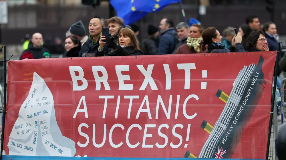 Previdno za novo zbližanje z EU