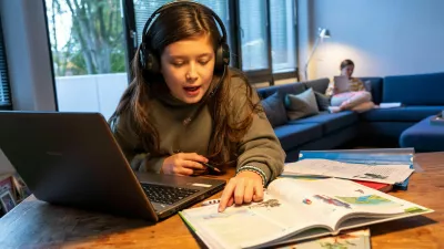 Zakaj se nemške družine odločajo za “beg” na Dansko