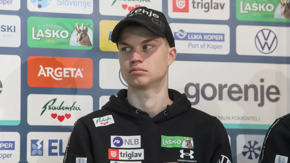 - Rok Masle.- 25.03.2025. - Novinarska konferenca mo&scaron;ke reprezentance Slovenije pred finalom svetovnega pokala v Planici.//FOTO: Bojan Velikonja