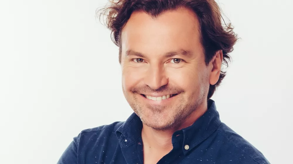 Dominik S. Černjak v turizmu deluje že skoraj tri desetletja, Turistično zvezo Slovenije pa kot predsednik vodi že drugi mandat. F TZS