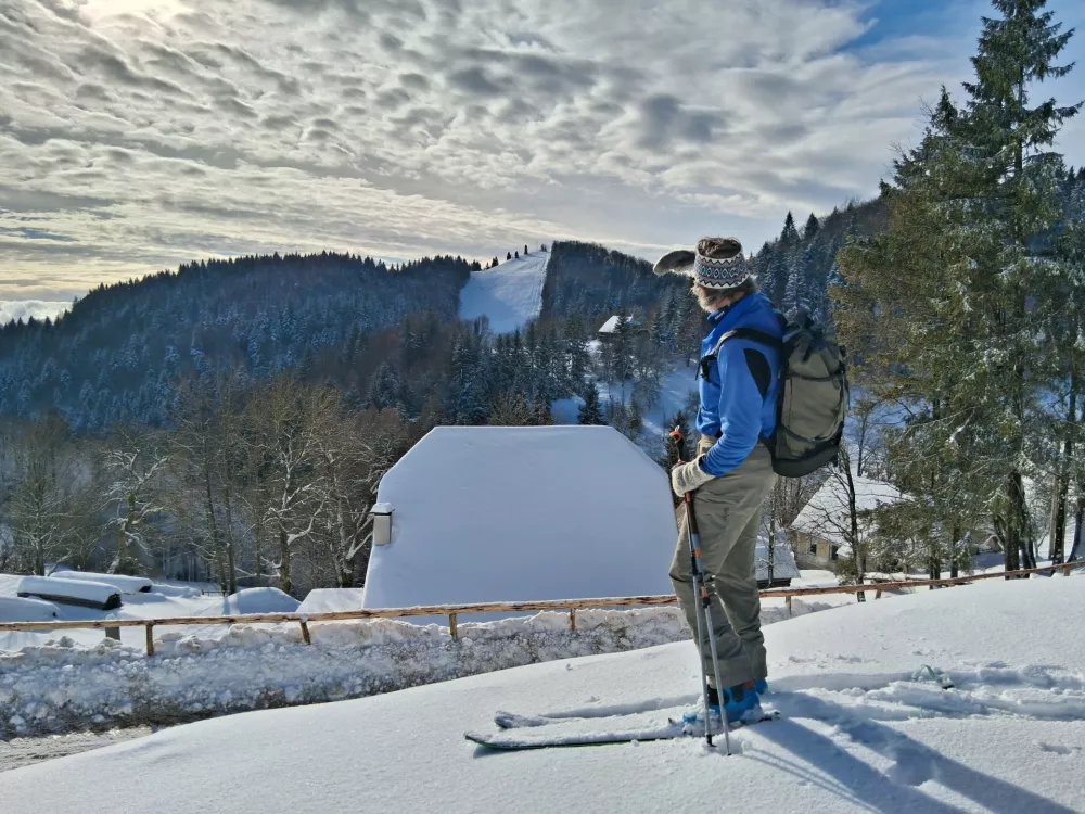 pogled na smuči&scaron;če Rajska dolina, Kal / Foto: Katja Petrovec