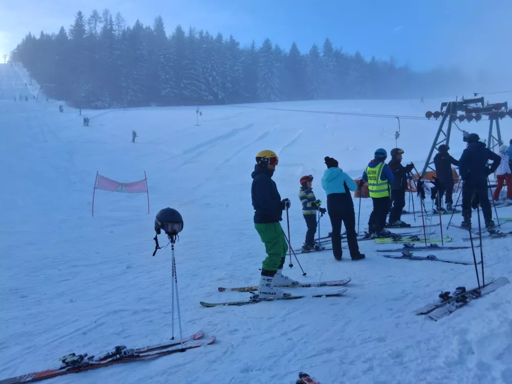 smuči&scaron;če Rajska dolina Kal nad Hrastnikom / Foto: Katja Petrovec