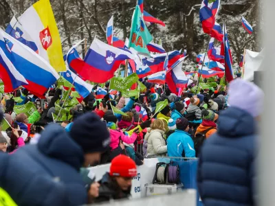 - Navijači,- 10.01.2026. - Svetovni pokal v smučarskih skokih za ženske, Ljubno 2026.//FOTO: Bojan Velikonja
