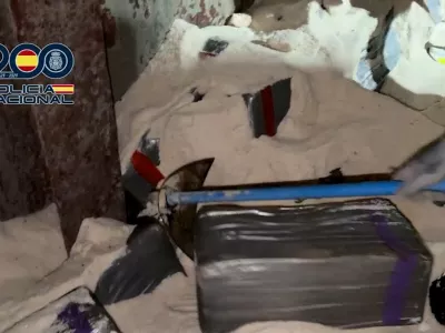 Do kokaina s krampi in lopatami