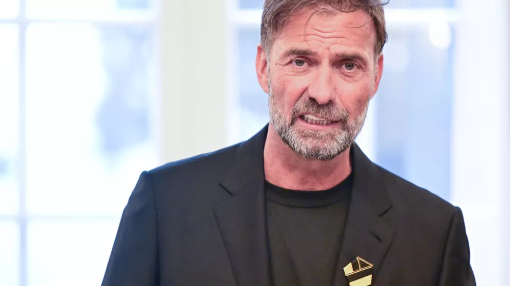 08 October 2024, Baden-Wuerttemberg, Stuttgart: German coach Juergen Klopp receives the Order of Merit of the State of Baden-Wuerttemberg for his wide-ranging social commitment outside of sport. Photo: Bernd Wei&szlig;brod/dpa