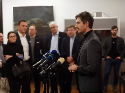 16.01.2026 -izjava za medije po koncu posveta socialnih partnerjev glede dviga minimalne plačeLuka MesecFoto: Tomaž Skale