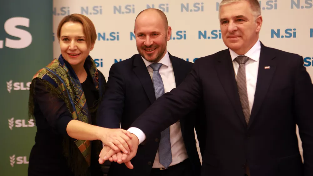 21.01.2026 - podpis sporazuma o sodelovanju NSI, Jernej Vrtovec,SLS Tina Bregant,Fokus Marko LotričFoto: Tomaž Skale