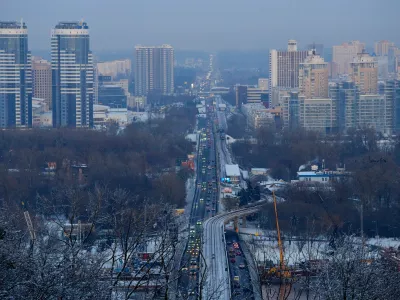 A view of the left bank of the Dnipro River in Kyiv, Ukraine, Monday, Jan. 19, 2026, as Ukraine was hit by severe frosts amid regular Russian air attacks against the country's energy sector that leave people without power, heating and water. (AP Photo/Efrem Lukatsky)