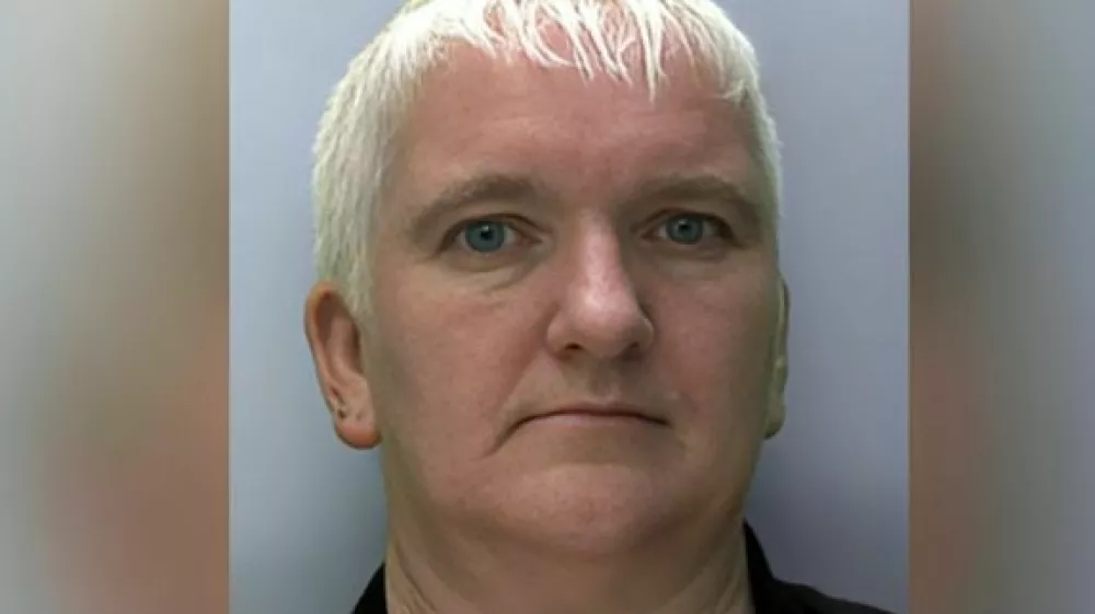 Mandy Wixon je imela žensko za sužnjo od njenih najstni&scaron;kih let naprej. Re&scaron;ili so jo &scaron;ele po 25. letih. 