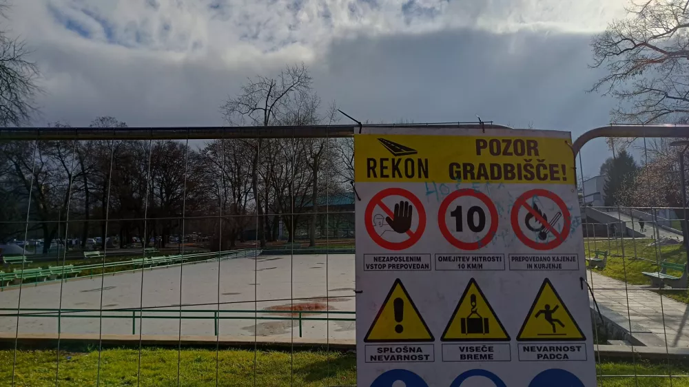 Bloudkov park &scaron;e vedno zaprt