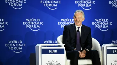 3BM7J0A Tianjin,China.24th June 2025.Former UK Prime Minister Tony Blair, currently serving as Executive Chairman of the Tony Blair Institute for Global Change, participated in a high-level dialogue session at the World Economic Forum's 2025 Annual Meeting of the New Champions (16th Summer Davos Forum) in north China's Tianjin Municipality, June 24, 2025.Credit: Tong Yu/China News Service/Alamy Live News