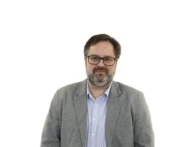 Ale&scaron; GaubeZA ONLINE - Redakcija Dnevnik 2024 - portreti za komentarje in kolumne - kolumnisti - komentatorji &ndash; novinarji - portret //FOTO: Luka Cjuha / Foto: Luka Cjuha