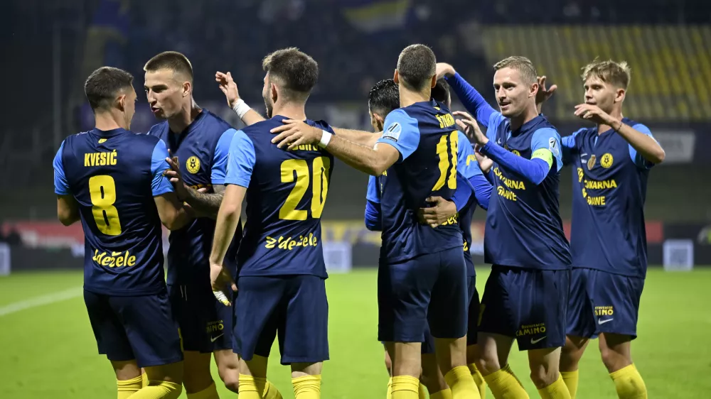 27.09.2025 - Celje - Maribor 10. krog prve slovenske lige TelemachFOTO: Nik Erik Neubauer