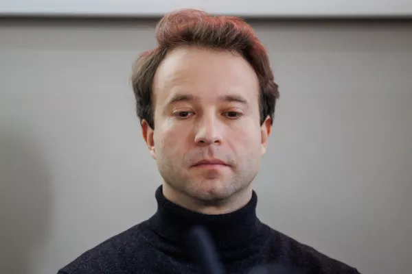 Ljubljana, Cankarjev dom.Novinarska konferenca Cankarjevega doma, na kateri so predstavili premieri gledaliskih predstav SRECKONSTRIPredstava je res cuden naslov za predstavo v reziji Mareta Bulca in Na klancu v reziji Jerneja Lorencija.