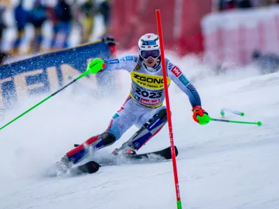 FILED - 16 February 2025, Austria, Saalbach-Hinterglemm: Norway's Henrik Kristoffersen in action during the first run of the men's slalom competition if the FIS Alpine Ski World Cup in Salzburg. Kristoffersen has said that he plans to continue until the 2030 Olympics. Photo: Jens B&uuml;ttner/dpa
