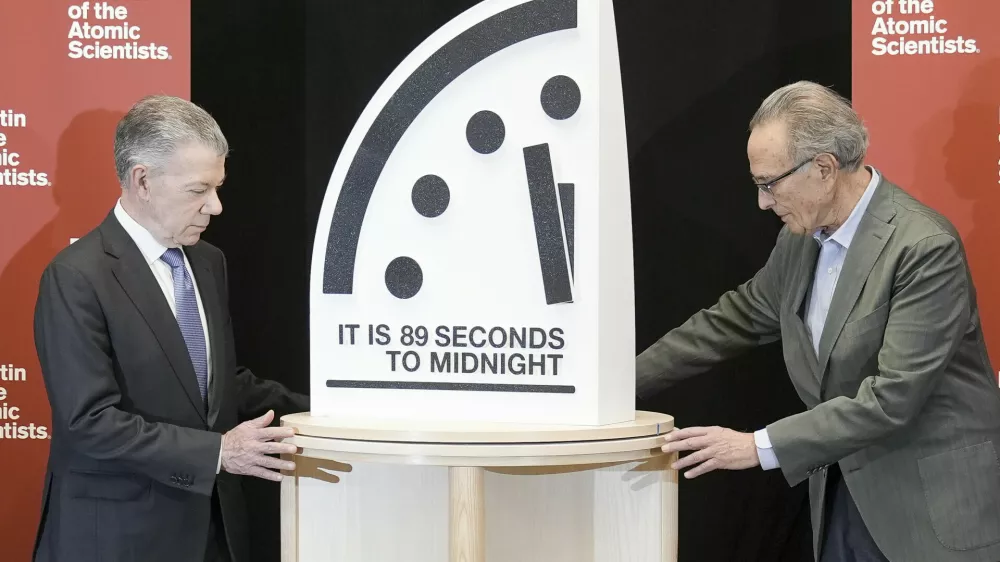 Ura tiktatka. Prizor je z lanskega dogodka, ko tudi ni kazalo najbolje. / Foto: Profimedia