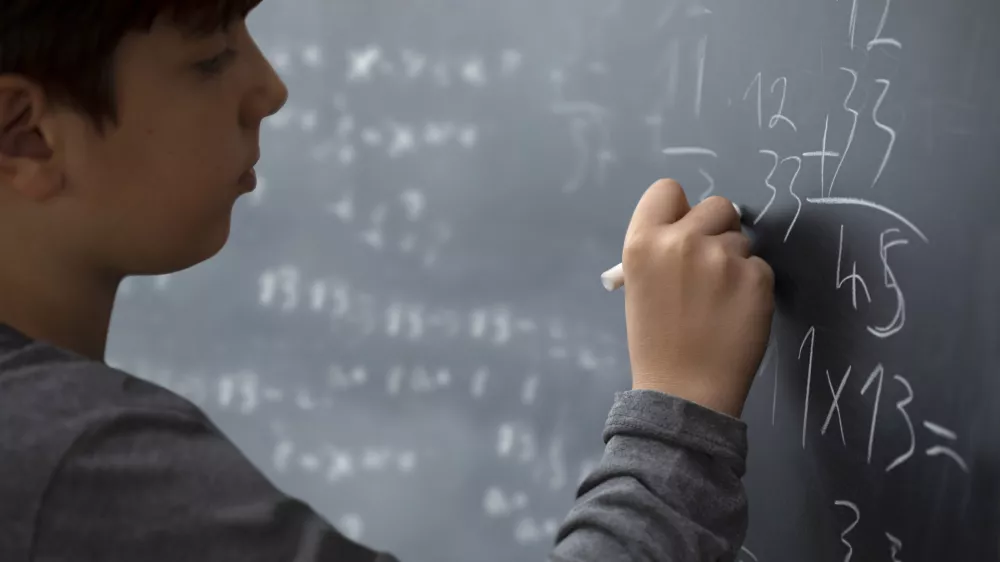 Pred učitelji matematike je velik izziv. / Foto: Istock