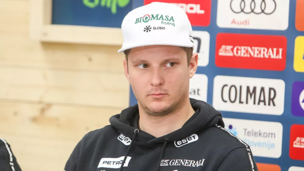 - Nejc Naraločnik,- 27.01.2025. - Novinarska konferenca smučarske reprezentance Slovenije v hitrih disciplinah.//FOTO: Bojan Velikonja