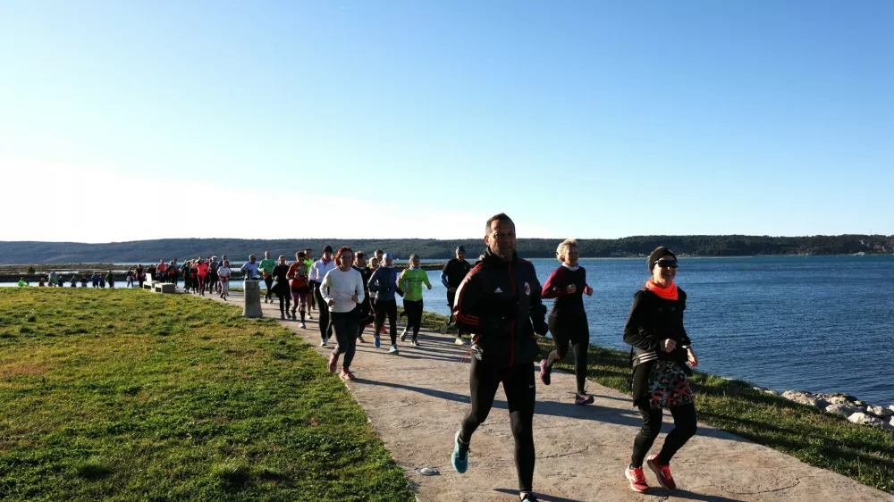 Zima in začetek pomladi so idealni za teka&scaron;e izlete na Obalo. 