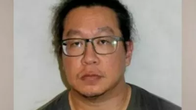 Vzgojitelj Vincent Chan je priznal, da je v vrtcu več let zlorabljal malčice. 