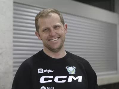 Edo Terglav03.02.2025 - Hokej na ledu - reprezentancaFoto: Luka Cjuha