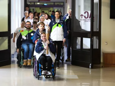 04.02.2026. Olimpijska baklja v URI Soča. Foto: Bojan Velikonja