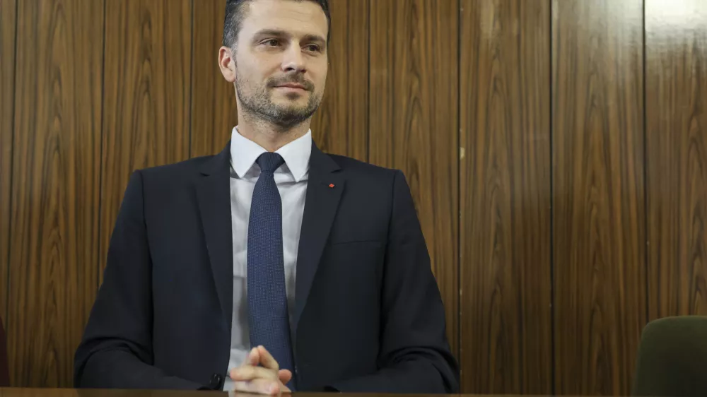 - kandidat za predsednika stranke - Jani Prednik- 04. 04. 2024 - predkongresno terensko srečanje članov stranke SD, na katerem bodo med drugim kandidati za vodenje SD predstavili svoje volilne programe; prostori biv&scaron;e Občine Ljubljana - Vič, Trg mladinskih delovnih brigad 7 //FOTO: Jaka Gasar