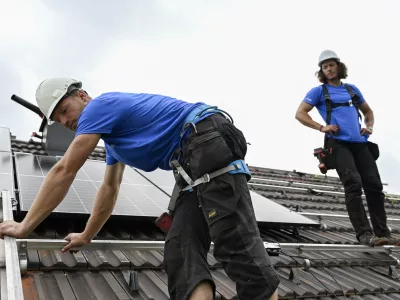 Država bi dobaviteljem elektrike plačala 114 milijonov evrov