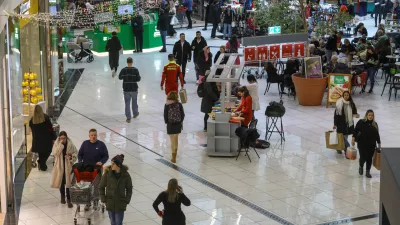 23.12.2025 - Praznično nakupovanje - BTC - Nakup daril - gneča - trgovinaFoto: Luka Cjuha