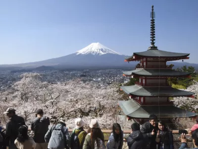 Photo taken on April 3, 2023, shows a popular scenic spot where Mt. Fuji, a red five-story pagoda and cherry blossoms in full bloom can be seen all together at Asakurayama Sengen Park in Fujiyoshida, Yamanashi Prefecture in eastern Japan.,Image: 766947222, License: Rights-managed, Restrictions:, Model Release: no