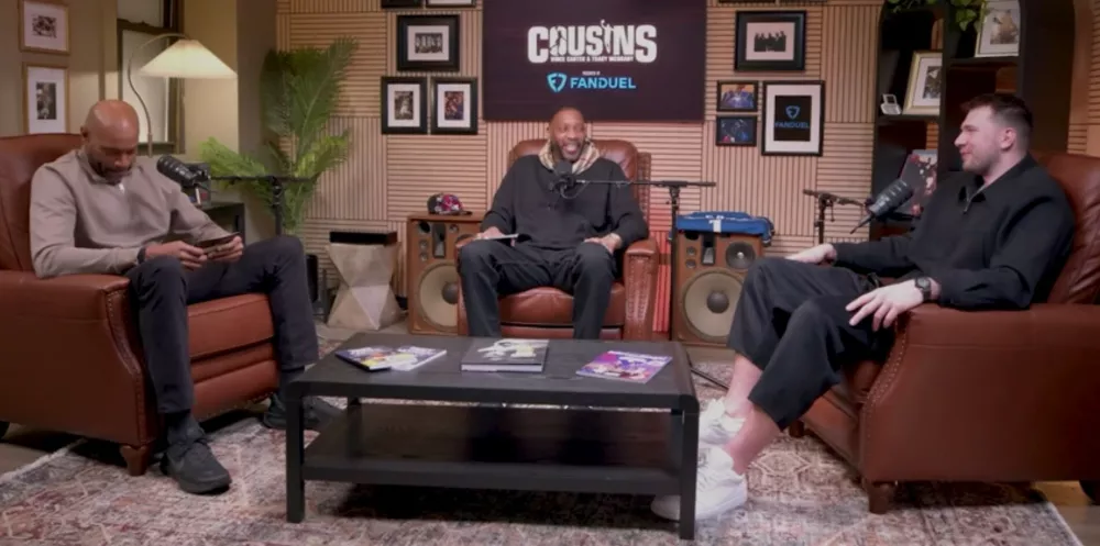 Vince Carter, Tracy McGrady in Luka Dončič, ki je v podcastu zvezdnikoma priznal, da ima res veliko avtomobilov. 