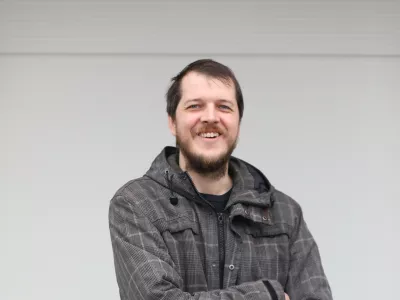 - 12.02.2026. - Klemen Fajs, pobudnik Iniciative za &Scaron;tepanjsko naselje, ki hoče razre&scaron;it problematiko s parkiri&scaron;či.//FOTO: Bojan Velikonja