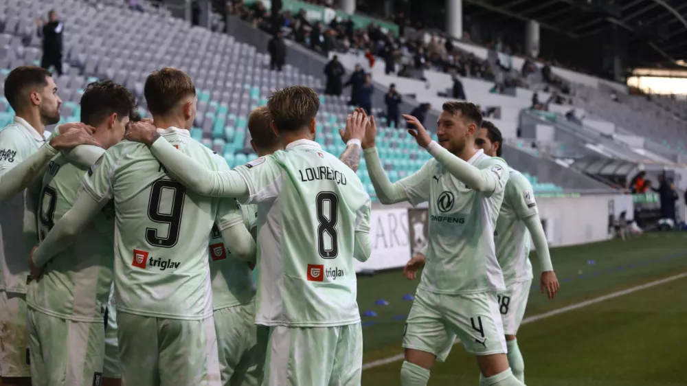 8.2.2026 - stadion Stožice nogomet Olimpija - CeljeFoto: Luka Cjuha