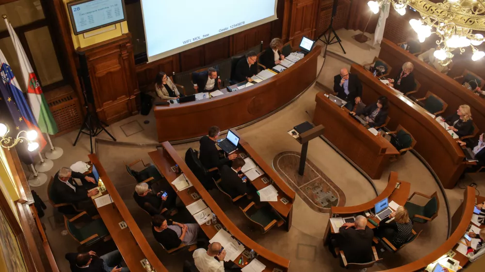 - 23.10.2017 - Mestna občina Ljubljana - 28. seja Mestnega sveta MOL &ndash; mestni svetniki         //FOTO: Jaka Gasar