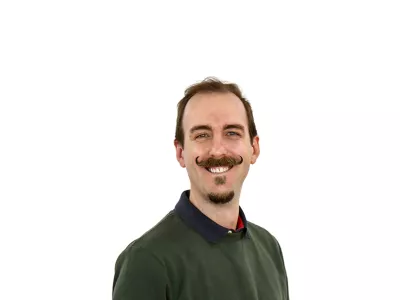 Aljaž PotočnikZA ONLINE - Redakcija Dnevnik 2024 - portreti za komentarje in kolumne - kolumnisti - komentatorji &ndash; novinarji - //FOTO: Tomaž Skale