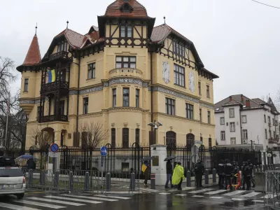 - Ameri&scaron;ka in Ruska ambasada v Ljubljani - 25.02.2022 - Veleposlani&scaron;tvo Združenih držav Amerike (ZDA) v Sloveniji, Pre&scaron;ernova cesta 31 v Ljubljani, //FOTO: Jaka Gasarr