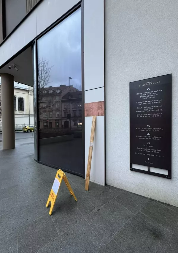 schellenburg, obeležje, Anderlič / Foto: Bralec