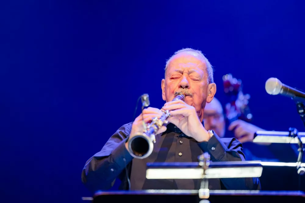 Najstarej&scaron;i Ljubljančan na koncertnih odrih