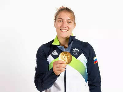 Paris 2024 Olympics - Judo - Women -63 kg - Photo Session - Paris, France - July 31, 2024. Gold medallist Andreja Leski of Slovenia poses for a portrait. Thibaud Moritz/Pool via REUTERS