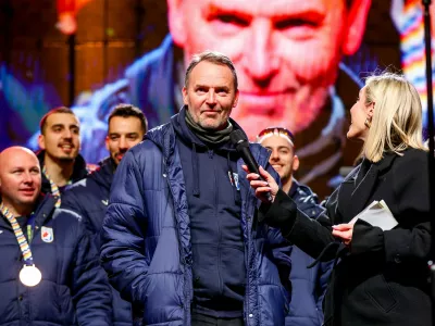 02.02.2026., Zagreb - Svecani docek hrvatske rukometne reprezentacije u na Trgu bana Josipa Jelacica nakon osvojene broncane medalje na Europskom rukometnom prvenstvu. Zvonimir Srna, Dagur Sigurdsson i Ivano Pavlovic Photo: Igor Kralj/PIXSELL / Foto: Igor Kralj/pixsell