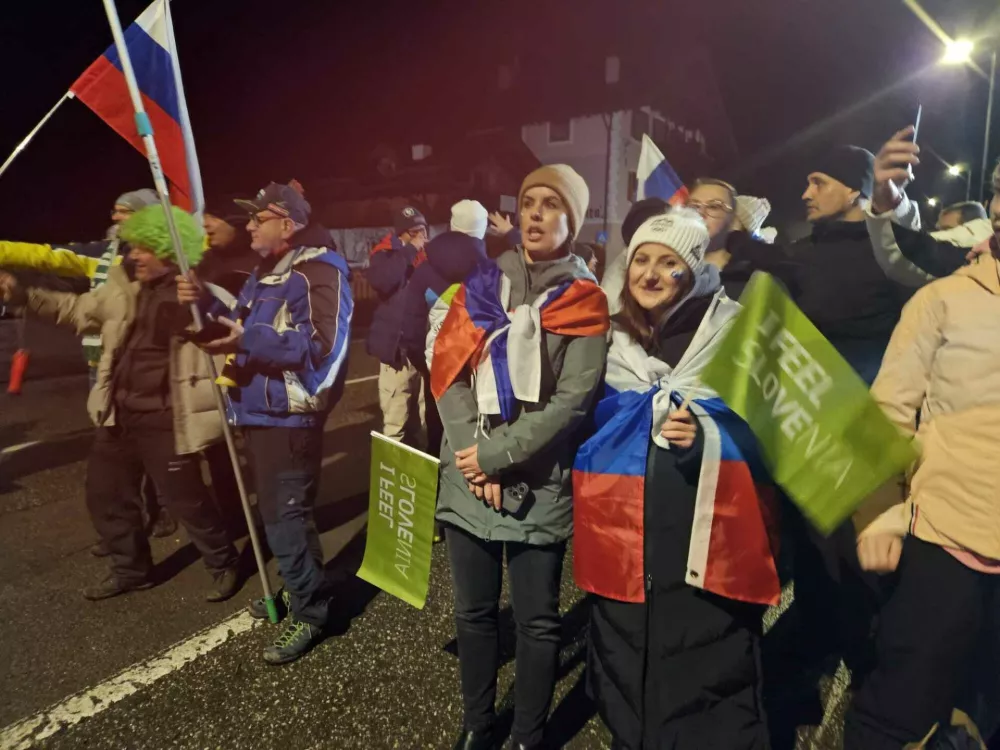 Domen Prevc, Predazzo, Slovenski kotiček. Foto: Veronika Rupnik Ženko