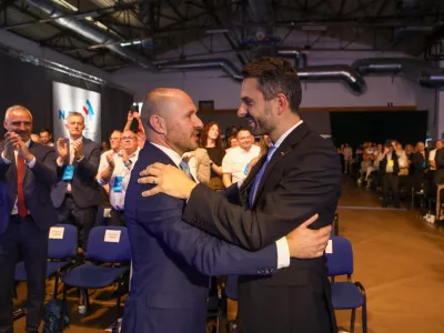 Jernej Vrtovec je novi predsednik Nove Slovenije in Matej Tonin13.09.2025 - Volilni kongres stranke NSI - Nova Slovenija - PolzelaFoto: Luka Cjuha